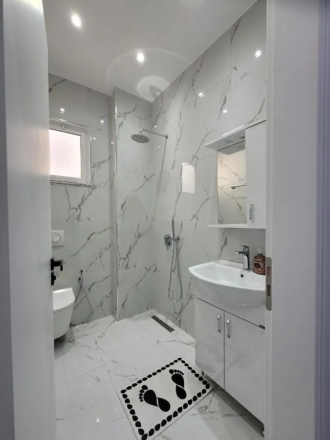 Luxury Room'S By Lika Sarandë