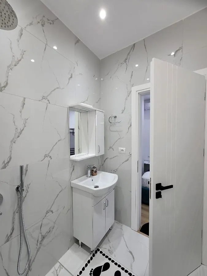 Luxury Room'S By Lika Sarandë Affittacamere