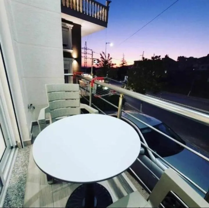 Luxury Room'S By Lika Sarande Guest house