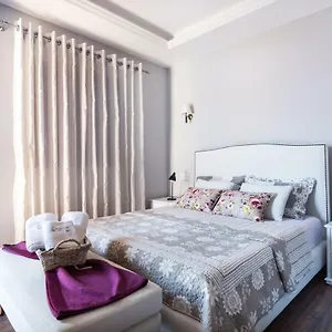  Apartment Great Alexander