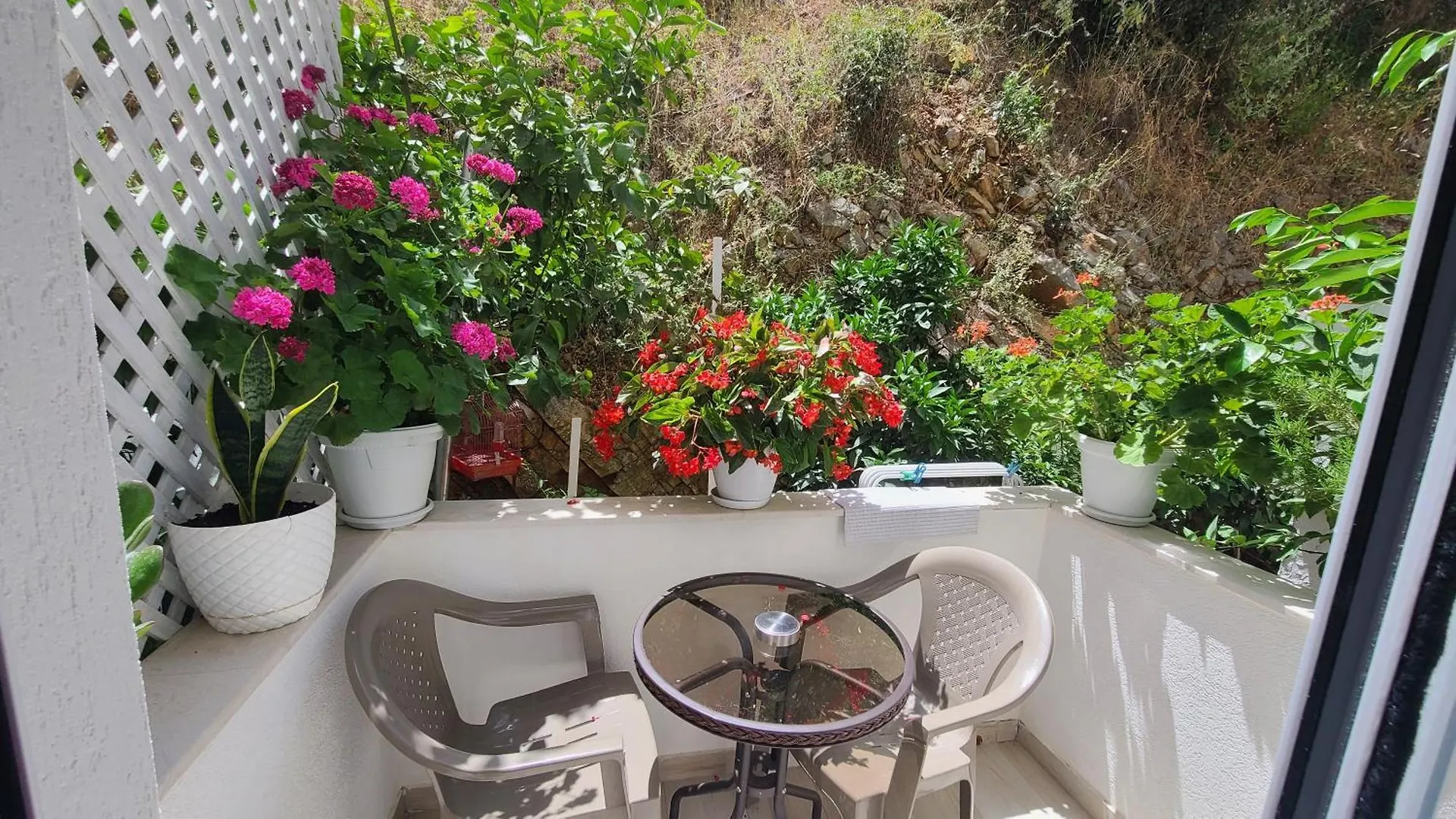 Luxury Room'S By Lika Sarande Guest house